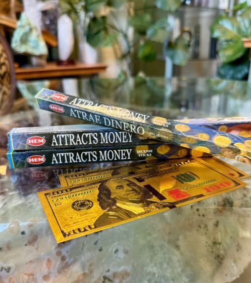 Attracts Money Incense sticks that aids in promoting an inflow of finances and attuning you with positive energies to become a sacred money magnet.